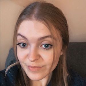 Meet your Posher, Katelynn